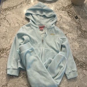 Juicy Couture tracksuit girls 4t light blue and gold. Excellent used condition.